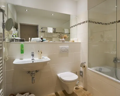 Henriette Stadthotel Vienna Rooms Photos