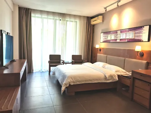 Century City Badminton Club Hotel Kamar Photos
