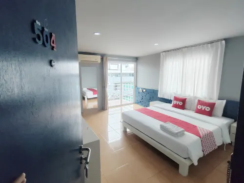 Madam House Patong Kamar Photos