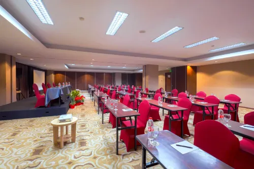 Grand Edge Hotel Semarang Fasilitas Bisnis Photos