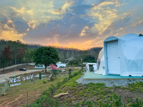 NiNo San Glamping - Pak Chong Espaces Affaires Photos