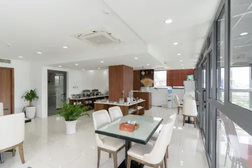 A25 Hotel - 55 Cách Mạng Tháng Tám Ăn uống Photos
