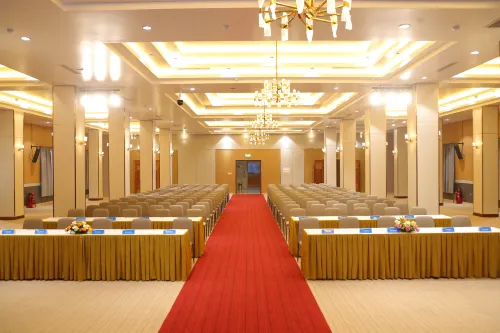 Phu Long Tam Ky Hotel & Restaurant Business Photos