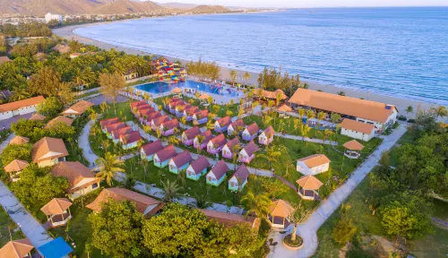 TTC Resort Ninh Thuan - Unlimited Access to Water Park Экстерьер Photos