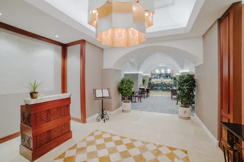 The Arkin Colony Hotel Restauration Photos