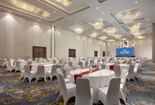 Hotel Santika Premiere Gubeng Surabaya Бизнес-удобства Photos