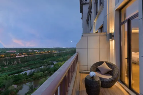 Maison New Century Hotel Shanghai Changxing Island Rooms Photos