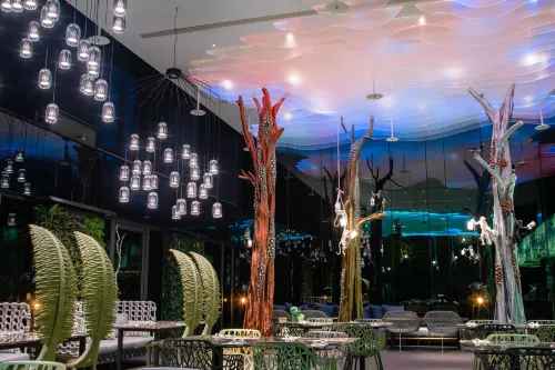 arTree Hotel Restauration Photos