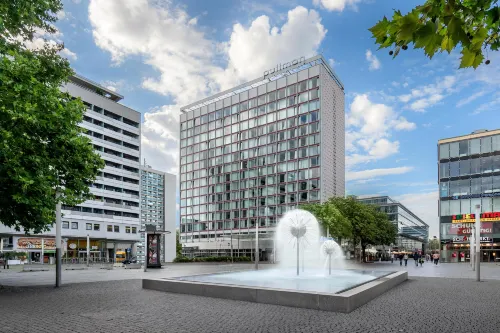 Occidental Dresden Newa Featured Photos