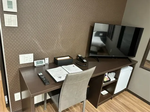 Reftel Osaka Itami Airport Hotel Zimmer Photos
