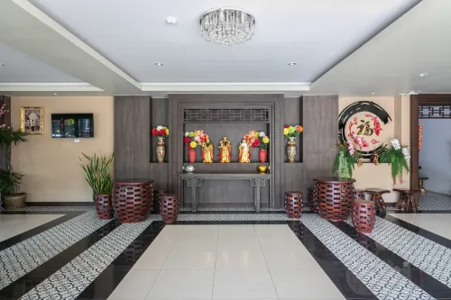Carpio Hotel Phuket Unggulan Photos