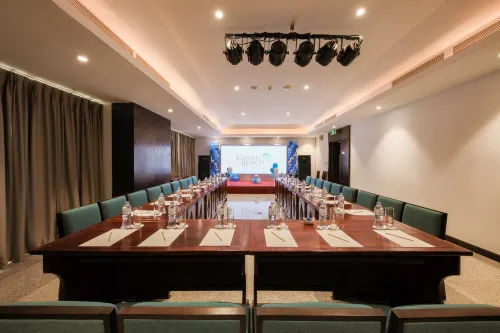 Green Beach Hotel Nha Trang Business Photos