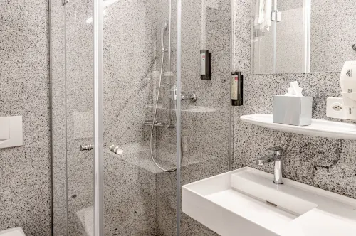 Tailormade Hotel Stans SÜD Chambres Photos
