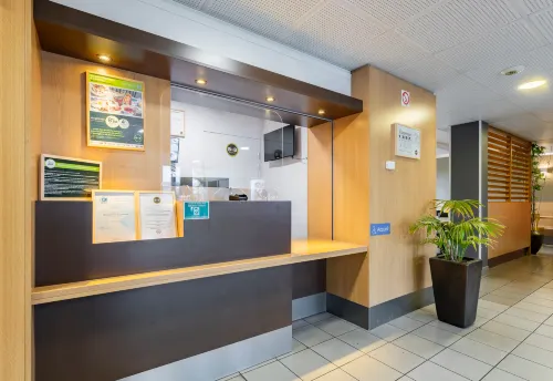 B&B HOTEL Valenciennes Marly Espaces publics Photos