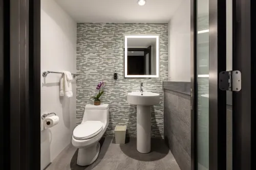The Palms Hotel & Spa Miami Beach Zimmer Photos