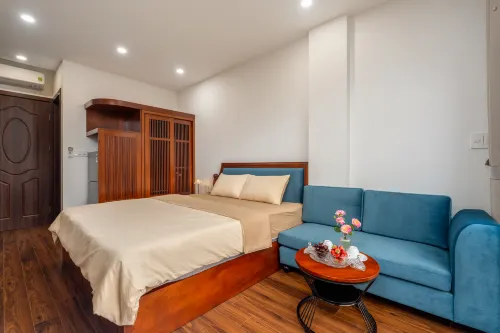 Evelyn Phong cách Đông Dương thanh lịch tại trung tâm Hà Nội Phòng Photos