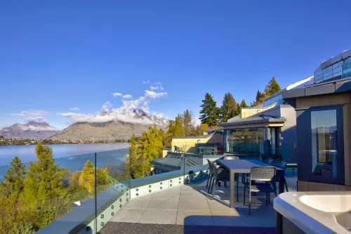 Oaks Queenstown Shores Resort Rooms Photos