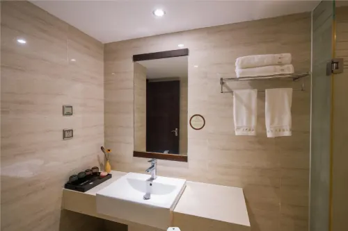 Sanya Yuju Seaview Hotel Rooms Photos