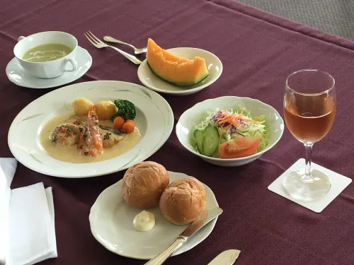 Furano Hops Hotel Dining Photos