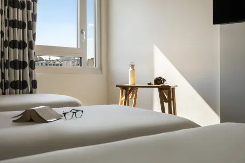Ibis Styles Paris Gare de l'Est Château Landon Rooms Photos