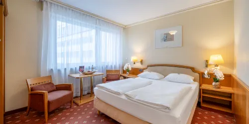 PLAZA INN Rieker Stuttgart Hauptbahnhof Værelser Photos