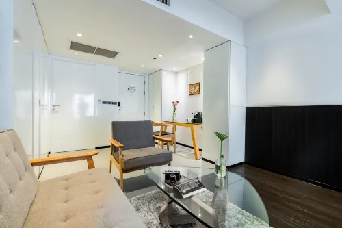Galleria 12 Sukhumvit Bangkok by Compass Hospitality Camere Photos