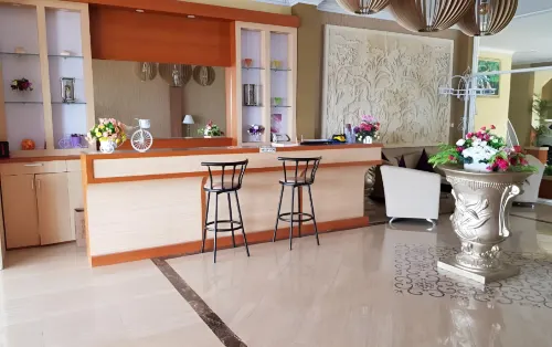 Three B Villa & Resto Banyuwangi Area Publik Photos