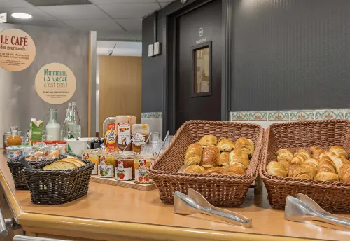 B&B Hotel Rouen Centre Rive Gauche Ăn uống Photos