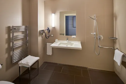 UNA HOTELS Bologna Fiera Camere Photos