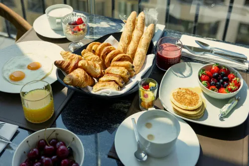 The One Alma Paris تناول الطعام Photos