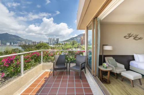 Hong Kong Gold Coast Hotel Huoneet Photos