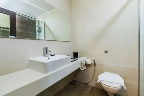 Village Hotel Bugis by Far East Hospitality Kamar Photos