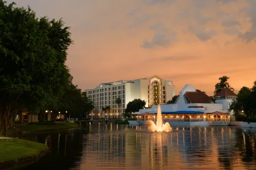 Hilton Boca Raton Suites Exterior Photos