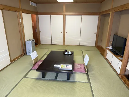 Gifu Grand Hotel Camere Photos