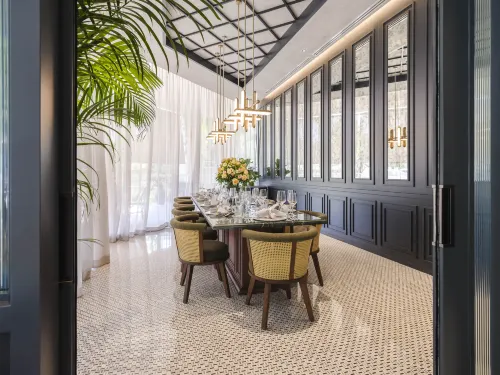 The Robertson House by The Crest Collection Makanan Photos