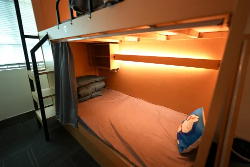 Nuanju Youth Hostel (Guangzhou Sports Center Linhexi Subway Station) Rooms Photos