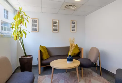 B&B HOTEL Cannes La Bocca Plage Espaces publics Photos