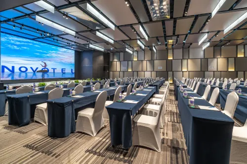 Novotel Zhengzhou  Convention  Center Espaces Affaires Photos