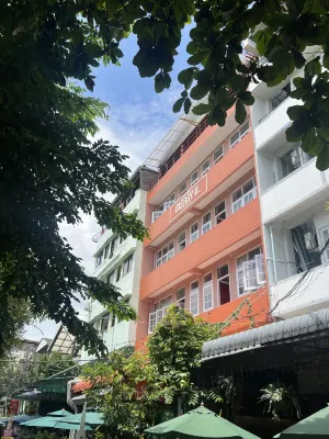 Merry V. Guesthouse Ngoại thất Photos