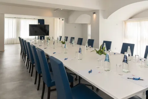 Cavalieri Art Hotel Business Photos