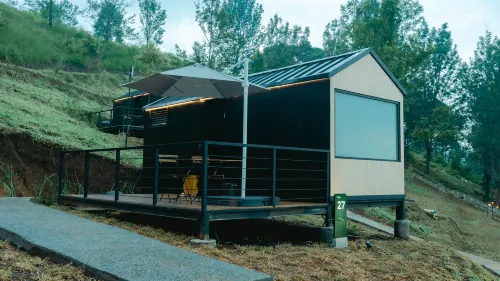 Bobocabin Gunung Mas, Puncak Kamar Photos