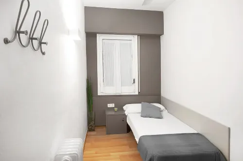 Sant Jordi Hostels Sagrada Familia Camere Photos