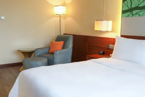 Holiday Inn Donghua Shenzhen Kamar Photos