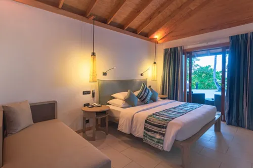 Vilamendhoo Island Resort & Spa Huoneet Photos