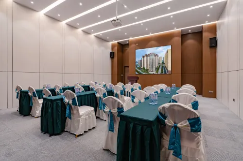OLYMPIA YUNPIN HOTEL Business Facilities Photos