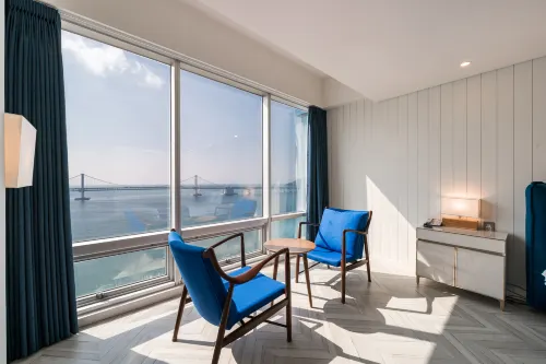 Homers Hotel Featured Photos