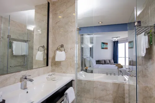 Swandor Cam Ranh Resort-Ultra All Inclusive Kamar Photos