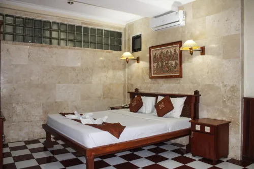 Melasti Kuta Beach Hotel & Spa Kamar Photos