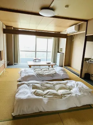 Izu Atagawa Onsen Hotel Gyokuryu Huoneet Photos