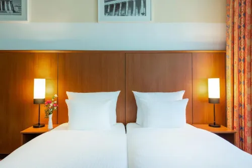 Leonardo Hotel Berlin KU'Damm Rooms Photos